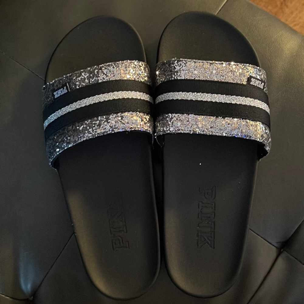 PINK slides size Large
